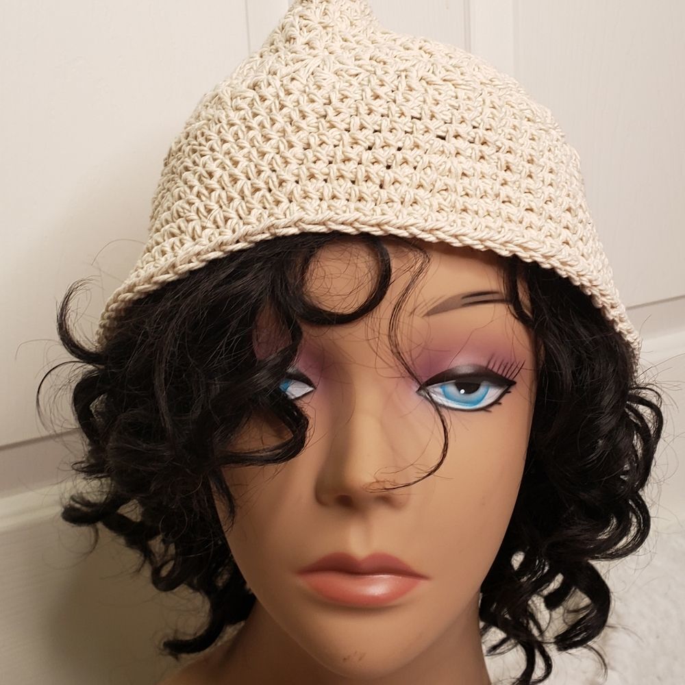 Hat - Picture 2 of 8